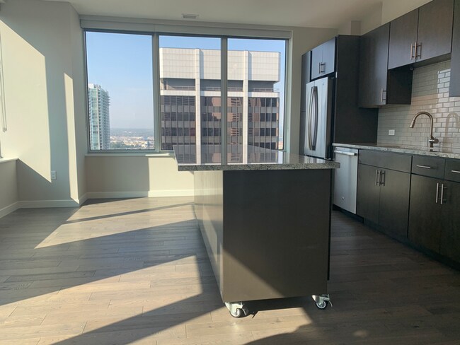 Foto del edificio - 1600 Curtis Street