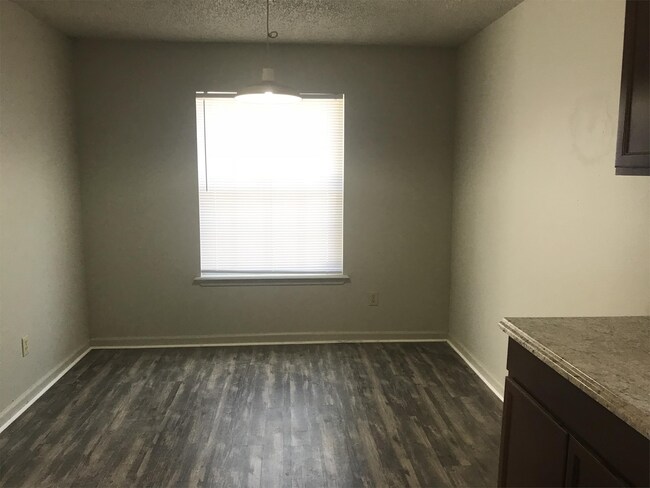 Foto del edificio - 1223 Florida Ave