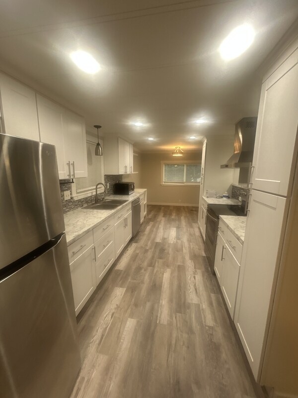 Foto del edificio - 8449 Moonlight Way