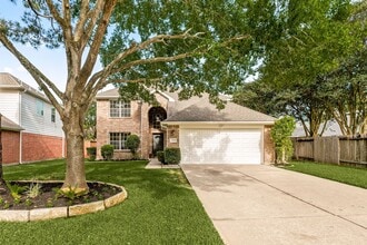 Building Photo - 3022 Glenthorpe Ln