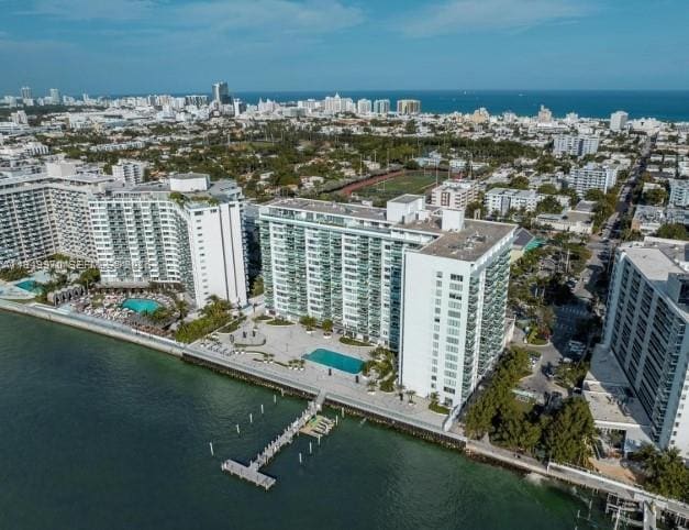 Building Photo - 1000 West Ave