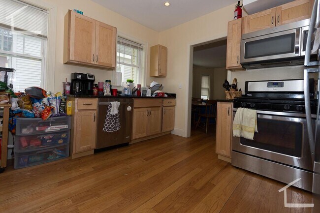 Foto del edificio - 5 Bedroom
