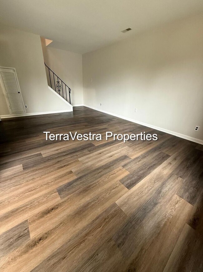 Photo - 2853-2855 Erial Road Apartment