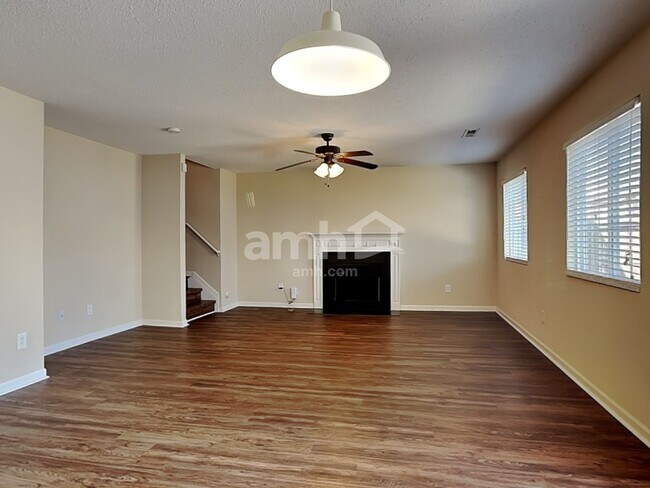 Building Photo - 5009 Emberly Dr