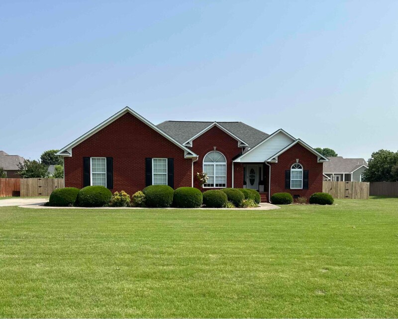 Primary Photo - 24883 Craft Rd