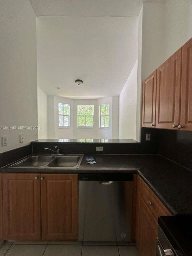 Foto del edificio - 2755 SE 16th Ave
