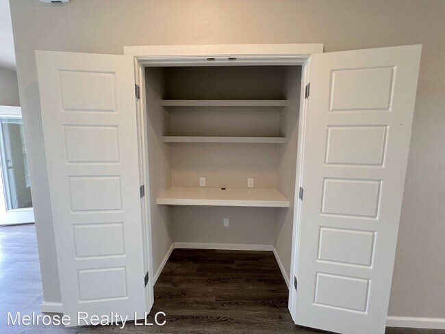 Foto del edificio - 3 br, 2.5 bath House - 7718 Westhall Place