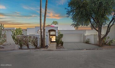 Building Photo - 4327 N 69th Way