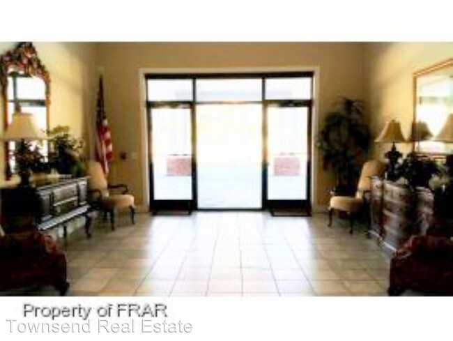 Foto del edificio - 324 Glenburney Dr