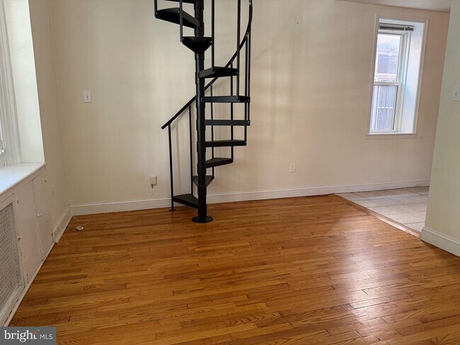Foto del edificio - 922 S 49th St
