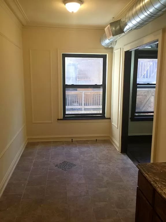 7845 S Colfax Apartments in Chicago, IL