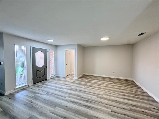 Building Photo - 3213 Steven Dr