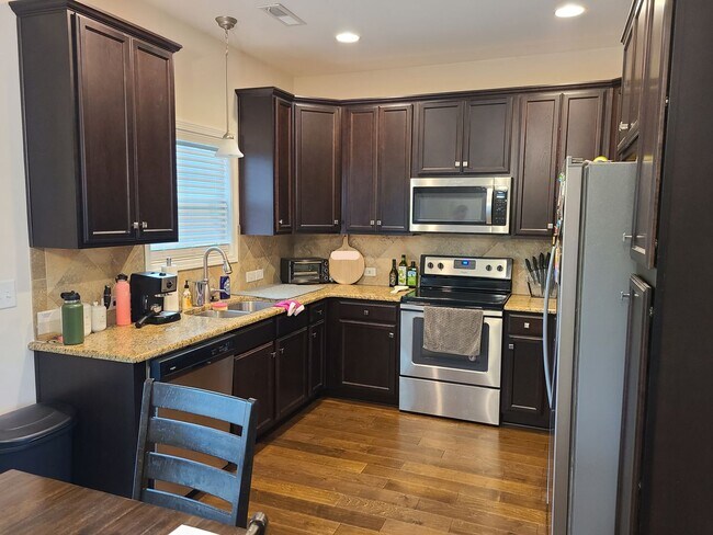 Foto del edificio - 3 Bedroom, 2.5 bath unfurnished home in Hampstead near Surf City