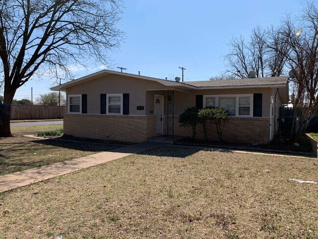 Foto del edificio - Recently Renovated Home Near Texas Tech Un...