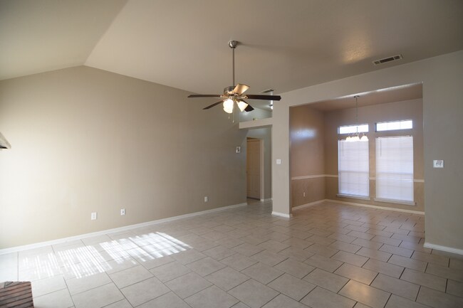 Building Photo - 3812 Oak Valley Dr