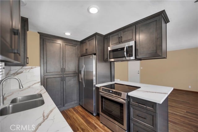 Foto del edificio - 2214 2nd St