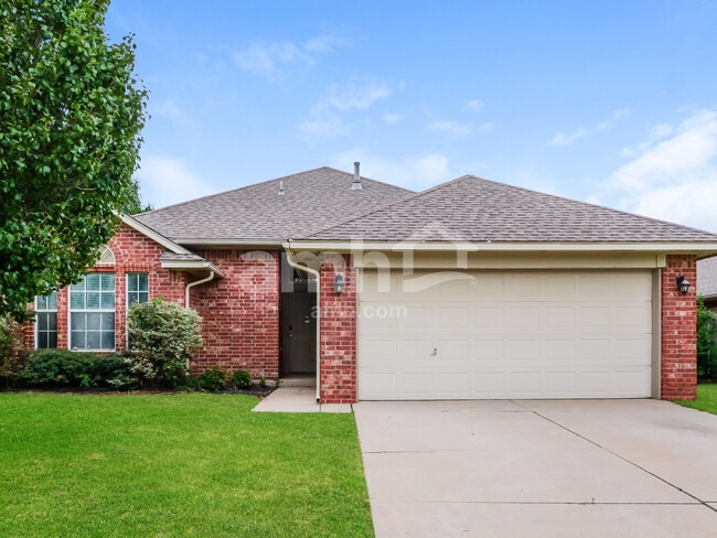 Building Photo - 15836 Big Cypress Dr