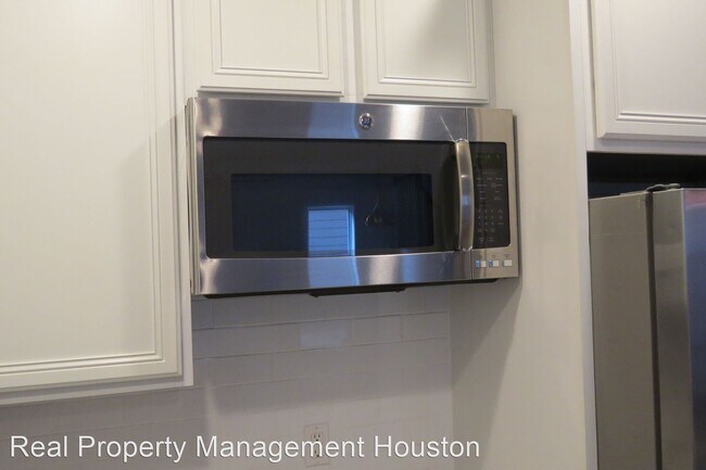 Building Photo - 235 Kendrick Pines Blvd