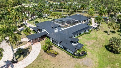 Building Photo - 6186 Duckweed Rd