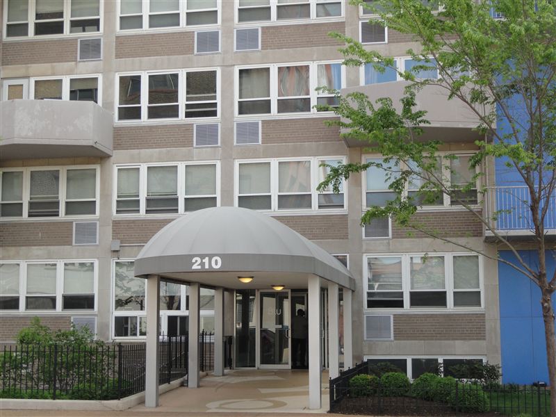 210 N 17th St Unit 804, Saint Louis, MO 63103 Condo for Rent in Saint