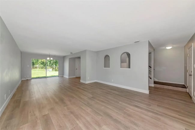 Foto del edificio - 405 Barlow Ave