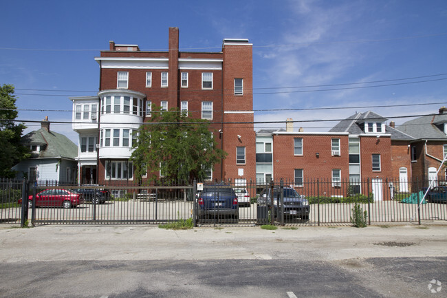 340 Saint Clair Avenue - Hotel St Clair Apartments
