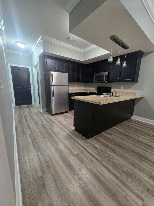 Foto del edificio - 805 Harmon Heights