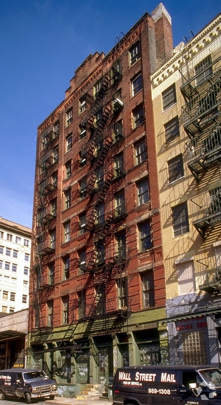 Building Photo - 40-42 Renwick St