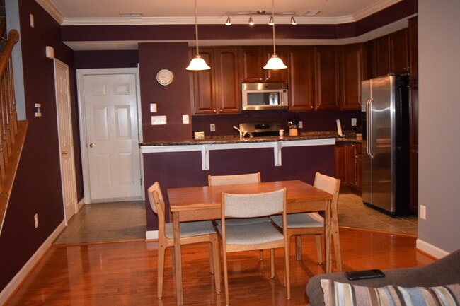 Foto del edificio - 2500 Eastbourne Dr