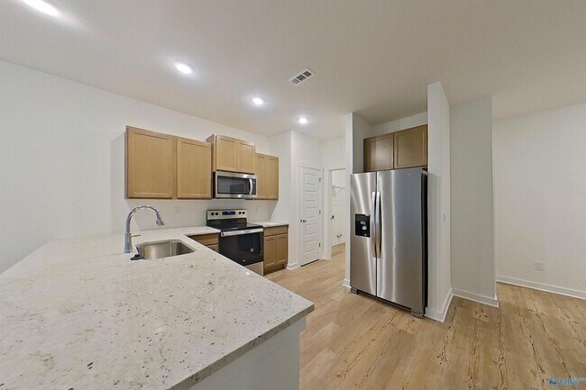 Foto del edificio - 6134 Taramore Ln NW