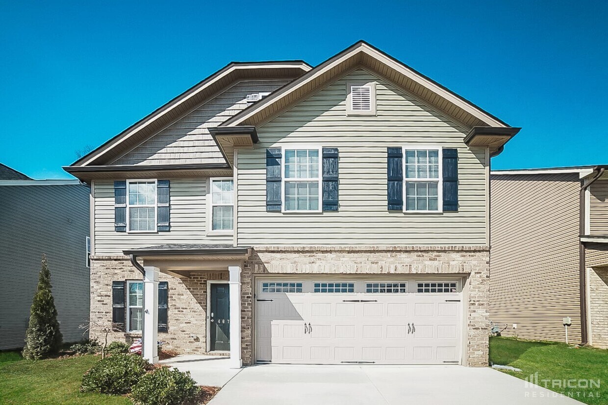 Foto principal - 4676 Midstream Crossing Dr