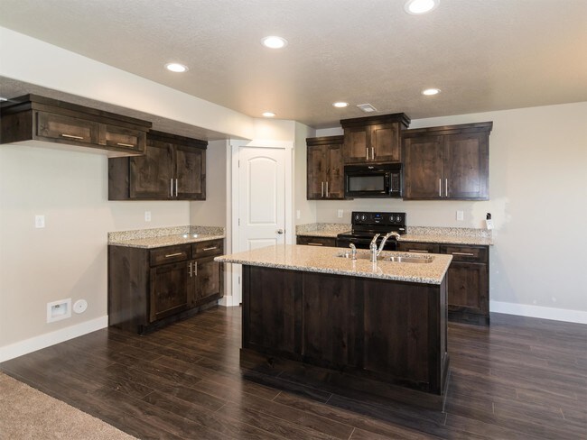 Foto del edificio - 2497 N 180th E