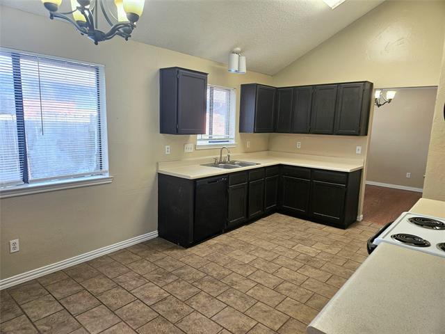 Building Photo - 3201 Fairmeadows Ln