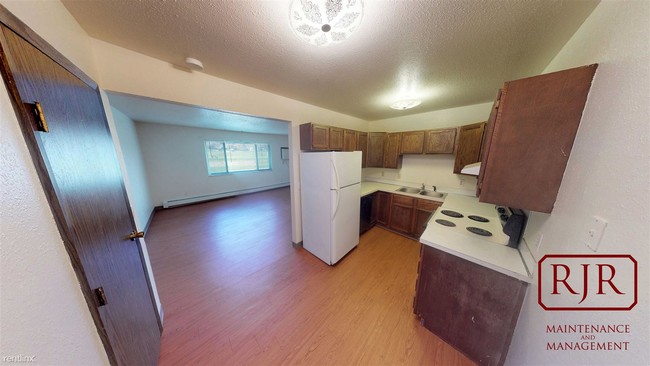 Foto del edificio - 2 br, 1 bath Apartment - 3201 E Rosser Ave #7
