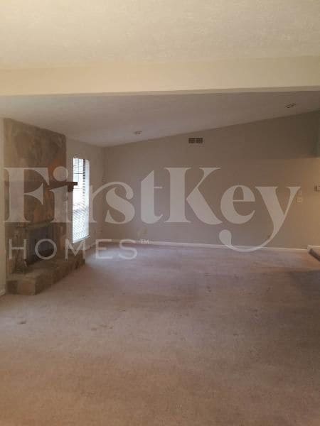 Foto del edificio - 3396 Deshong Dr SW