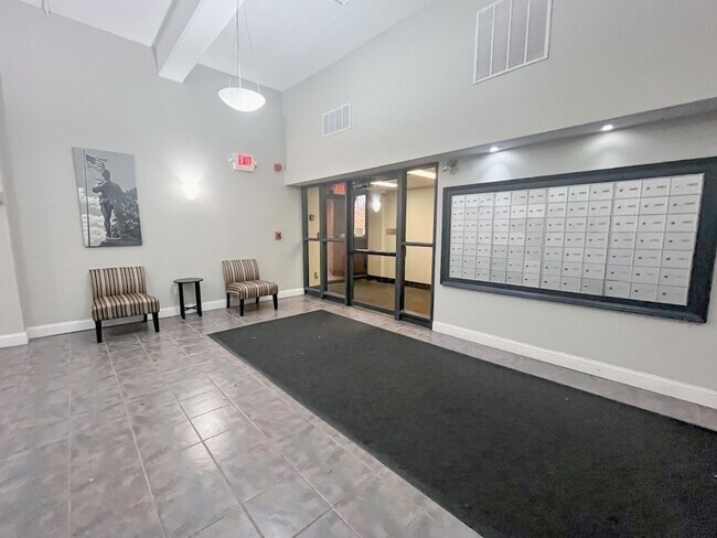 Building Photo - 150 Rumford Ave