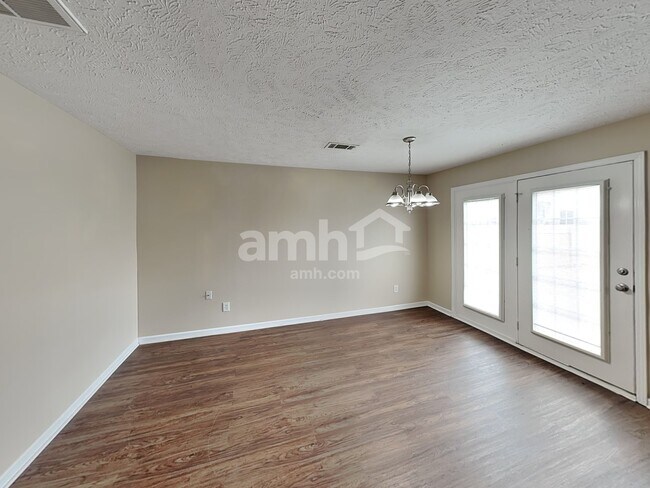 Foto del edificio - 2008 Red Jacket Ter