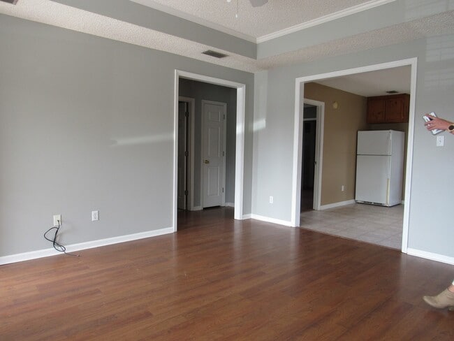 Foto del edificio - 2 Bedroom in Chadwyck Place
