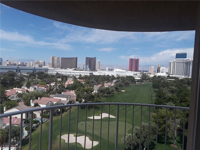 Foto del edificio - 3111 Bel Air Dr