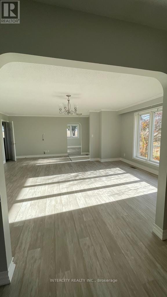 Building Photo - 7512 5th Side Rd