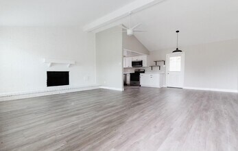 Building Photo - 3402 Pecan Grove Dr