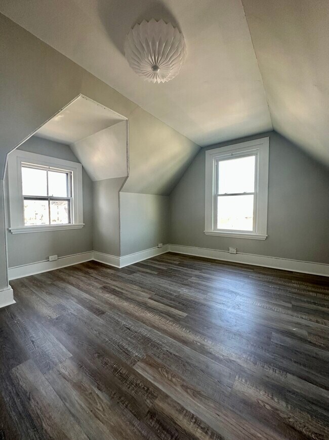 Building Photo - 187 Neponset Ave