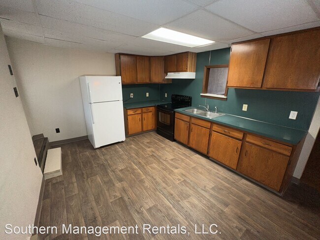 Foto del edificio - 2 br, 1 bath House - 155 W. Main Street Ap...