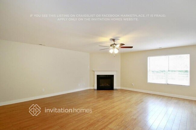 Foto del edificio - 9316 Swallowtail Ln