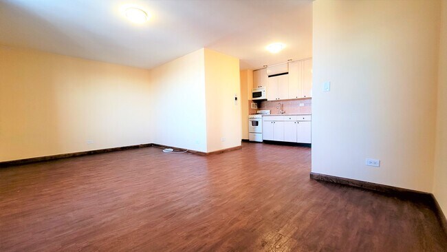 Foto del edificio - 1720 E 13th St