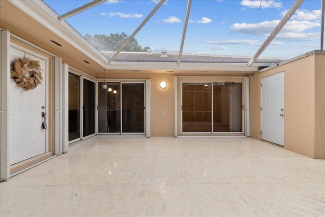 Building Photo - 403 Sun Terrace Ct