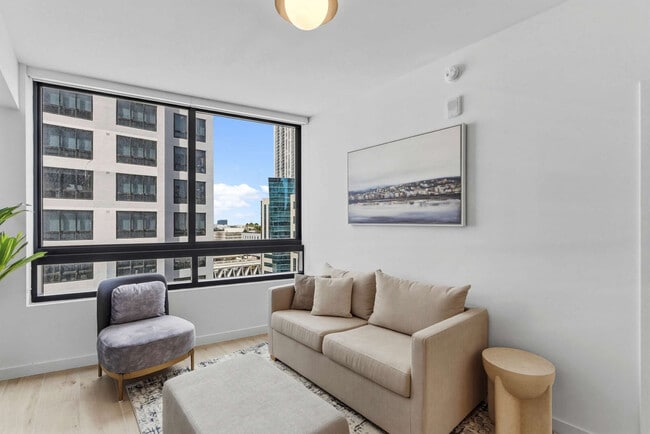 Foto del edificio - 225 N Miami Ave