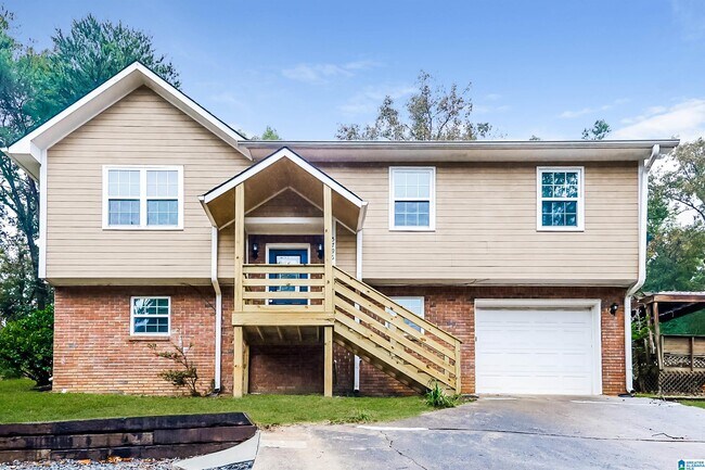 Foto del edificio - 5796 Dug Hollow Rd