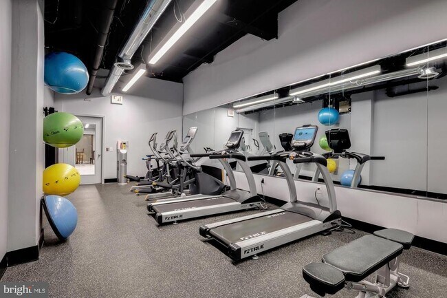 Foto del edificio - 204 S 17th St