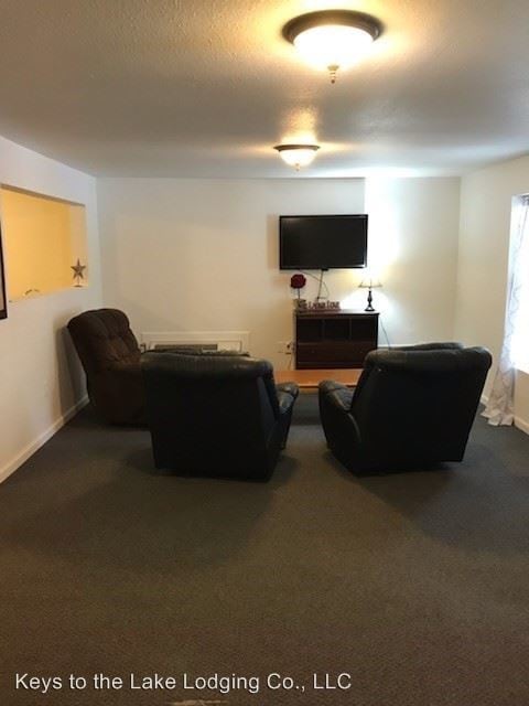 Building Photo - 3 br, 1 bath House - 3101 Bagnell Dam Blvd